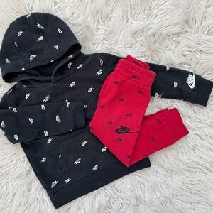 NIKE Logo Toddler Pullover Hoodie and Jogger 2-Piece Set
